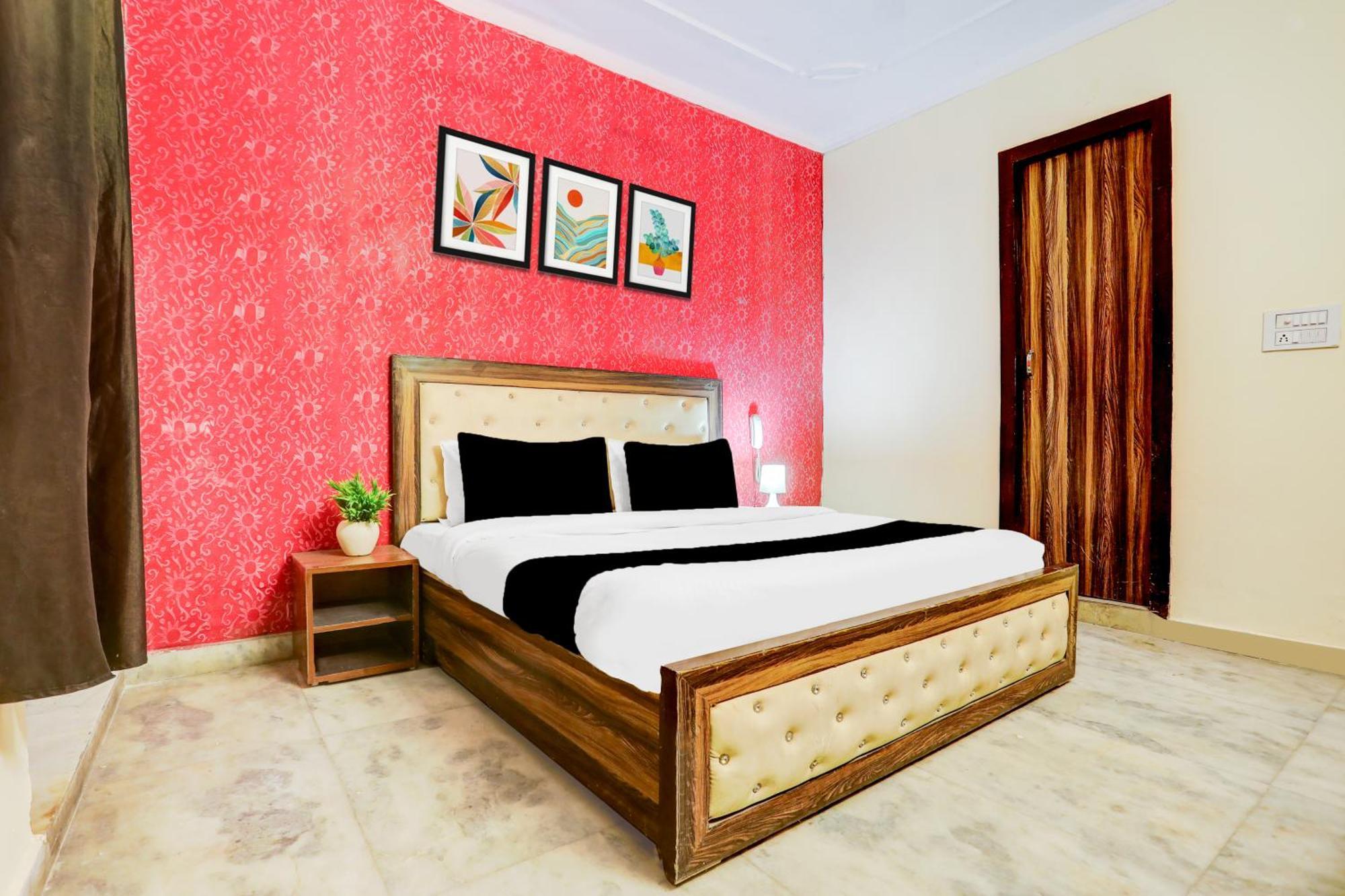 O Uttam Nagar Near Akash Hospital New Delhi